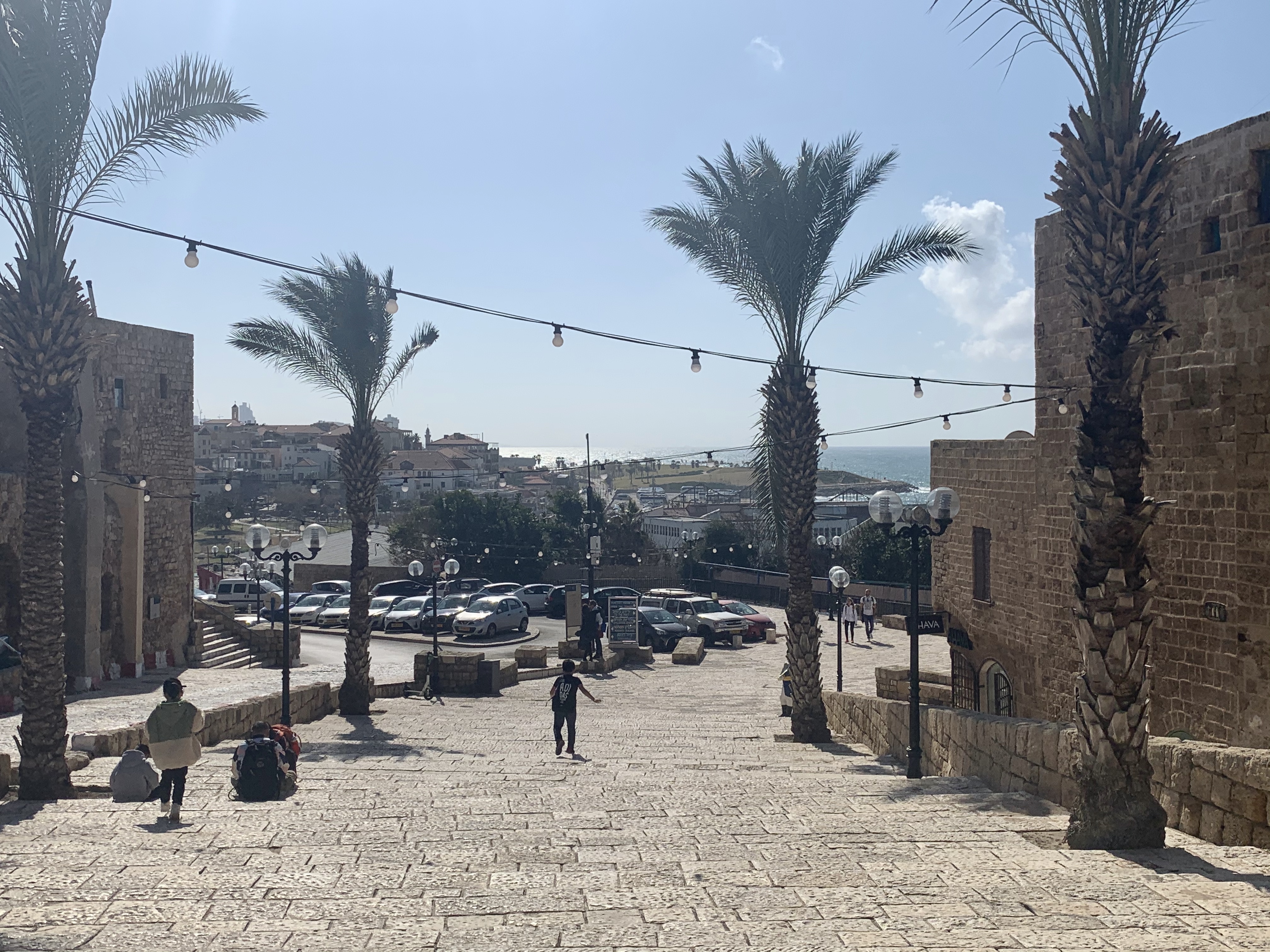 4B43A77C-A6A7-4C9E-A20E-D651352A99AD