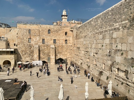 943BB32A-915D-4E2E-BD35-438D9998143A